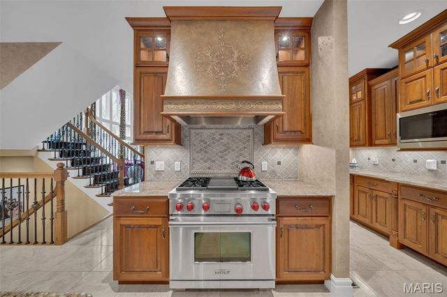 990 Stonecastle Drive, O'fallon, MO 63366