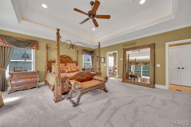 990 Stonecastle Drive, O'fallon, MO 63366