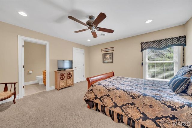 990 Stonecastle Drive, O'fallon, MO 63366