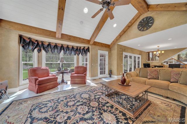 990 Stonecastle Drive, O'fallon, MO 63366