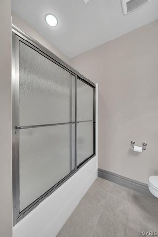 990 Stonecastle Drive, O'fallon, MO 63366