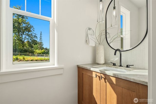 12507 NE 94th Street, Kirkland, WA 98033