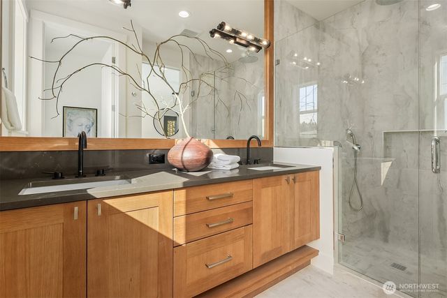 12507 NE 94th Street, Kirkland, WA 98033