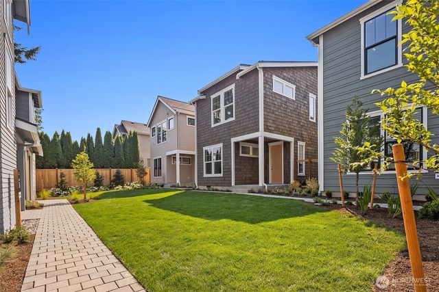 12507 NE 94th Street, Kirkland, WA 98033