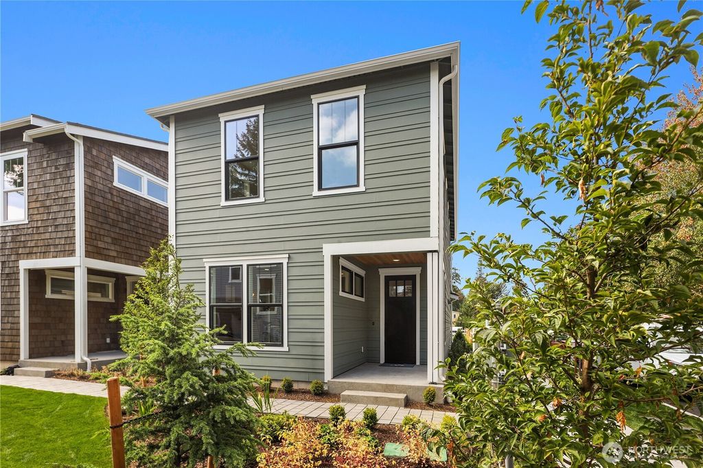 12507 NE 94th Street, Kirkland, WA 98033