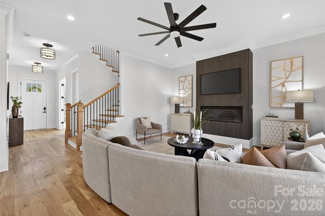 16311 Riverpointe Drive, Charlotte, NC 28278