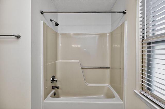 429 Marsailles Road, Versailles, KY 40383