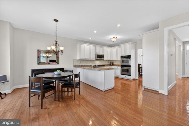6 LANDON WAY, Exton, PA 19341