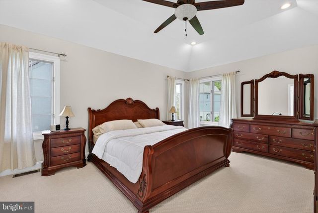 6 LANDON WAY, Exton, PA 19341