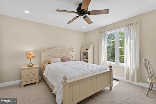 6 LANDON WAY, Exton, PA 19341