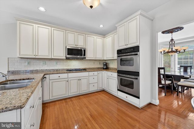 6 LANDON WAY, Exton, PA 19341