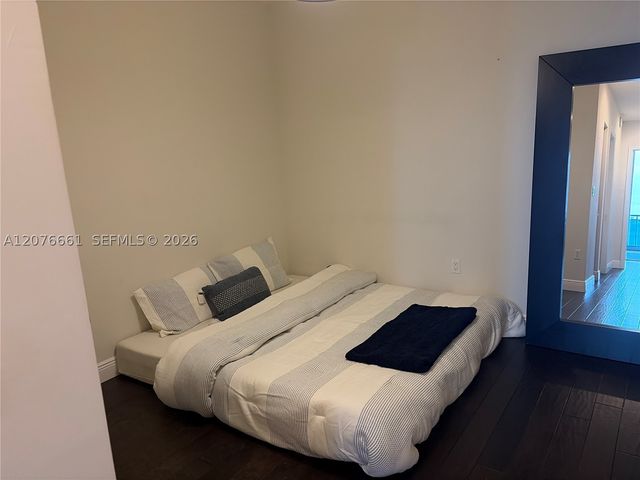 7901 Hispanola Ave 807, North Bay Village, FL 33141