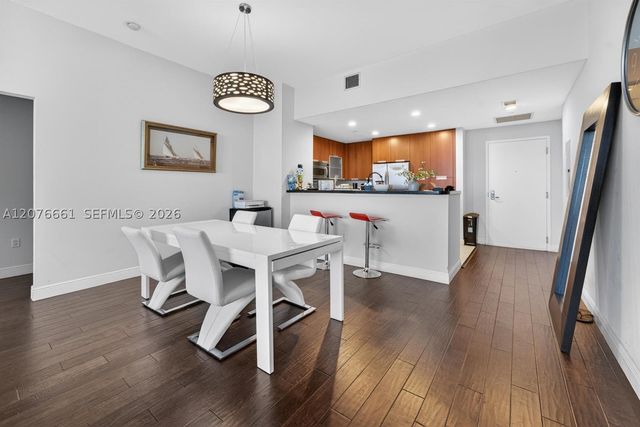 7901 Hispanola Ave 807, North Bay Village, FL 33141