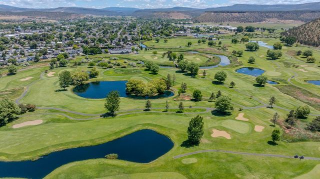 SW Meadow Lakes Drive TL3200, Prineville, OR 97754