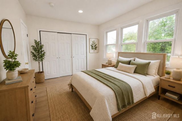12 Ford Avenue, Franklin Twsp, NJ 08873