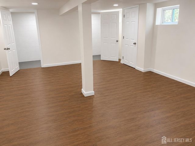 12 Ford Avenue, Franklin Twsp, NJ 08873