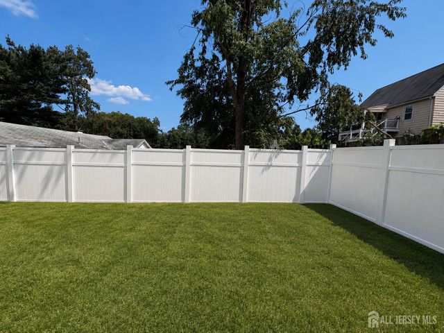 12 Ford Avenue, Franklin Twsp, NJ 08873
