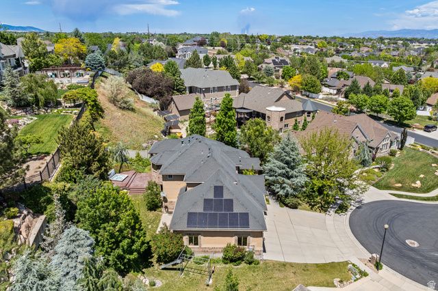 11486 S MARKRIDGE CIR, South Jordan, UT 84095