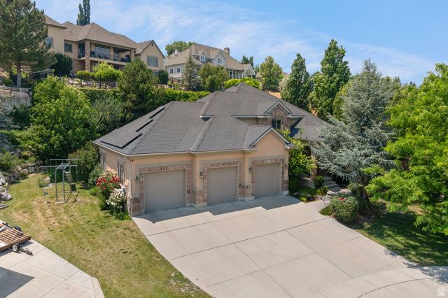 11486 S MARKRIDGE CIR, South Jordan, UT 84095