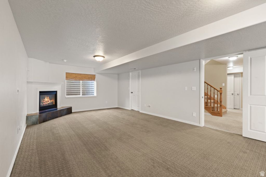 Image 43 of property listing at 11486 S MARKRIDGE CIR, South Jordan, UT 84095
