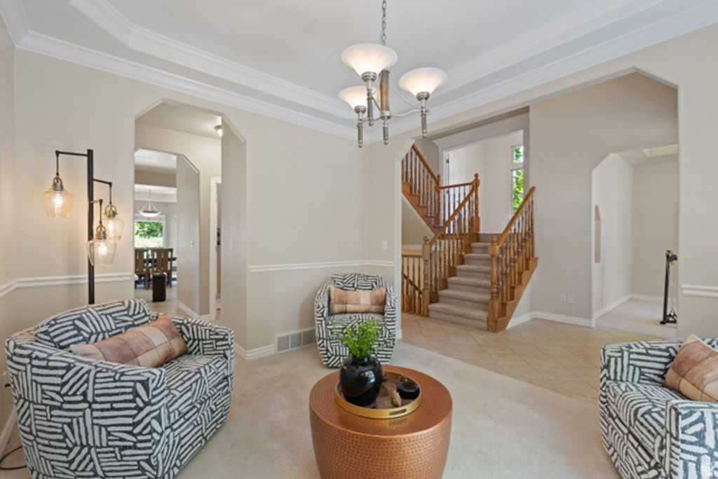 Image 7 of property listing at 11486 S MARKRIDGE CIR, South Jordan, UT 84095