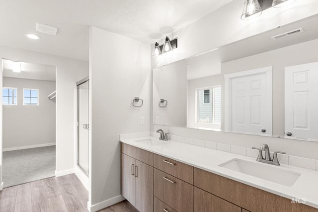 5419 S Danforth Ave, Nampa, ID 83686