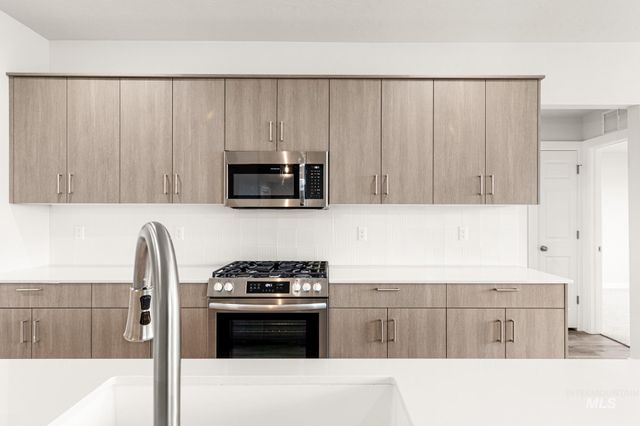 5419 S Danforth Ave, Nampa, ID 83686