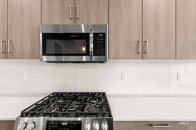 5419 S Danforth Ave, Nampa, ID 83686