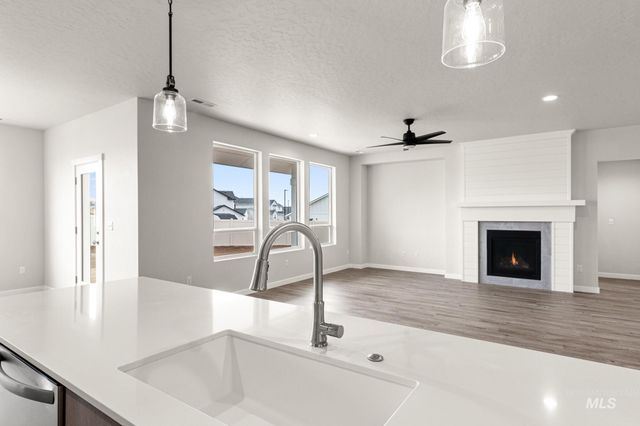 5419 S Danforth Ave, Nampa, ID 83686