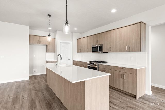 5419 S Danforth Ave, Nampa, ID 83686