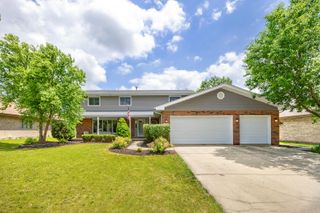 800 Lisdowney Drive, Lockport, IL 60441