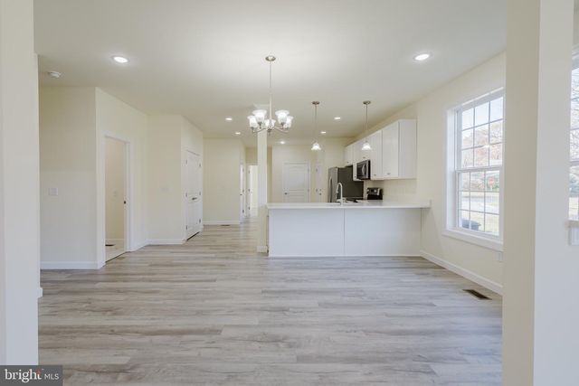 51 MAPLEDALE RD, Dover, DE 19904