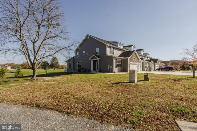 51 MAPLEDALE RD, Dover, DE 19904