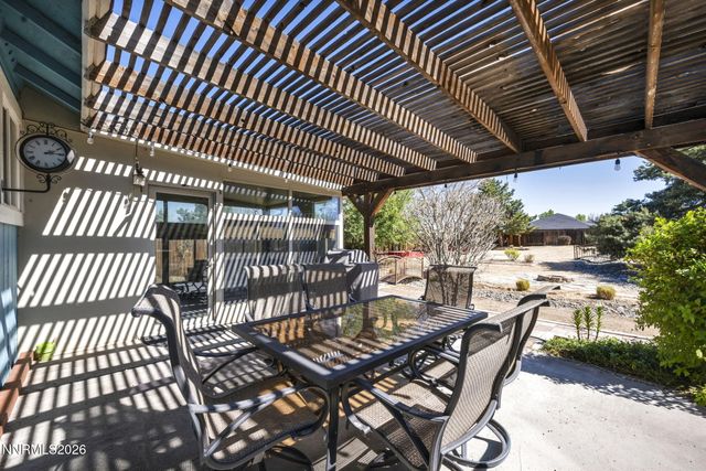 325 Veronica Avenue, Sparks, NV 89436