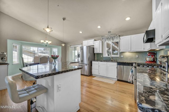 325 Veronica Avenue, Sparks, NV 89436