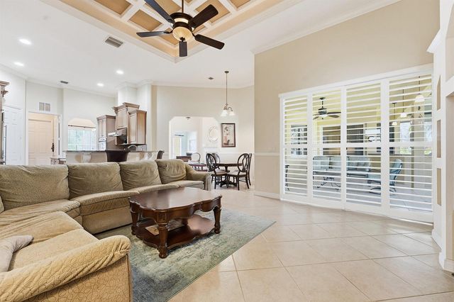 2199 SE Heathwood Circle, Port St. Lucie, FL 34952