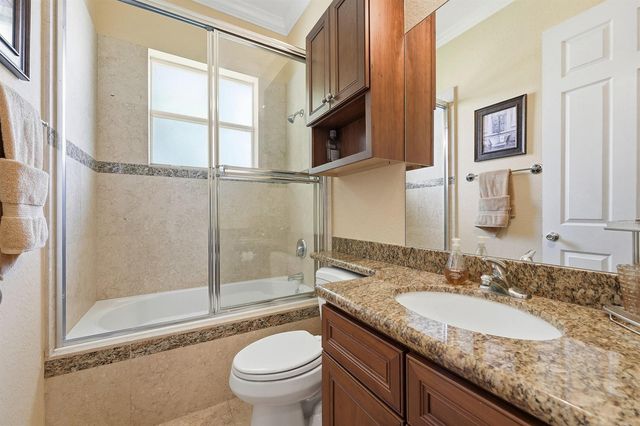 2199 SE Heathwood Circle, Port St. Lucie, FL 34952