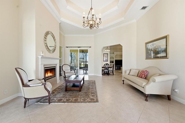 2199 SE Heathwood Circle, Port St. Lucie, FL 34952