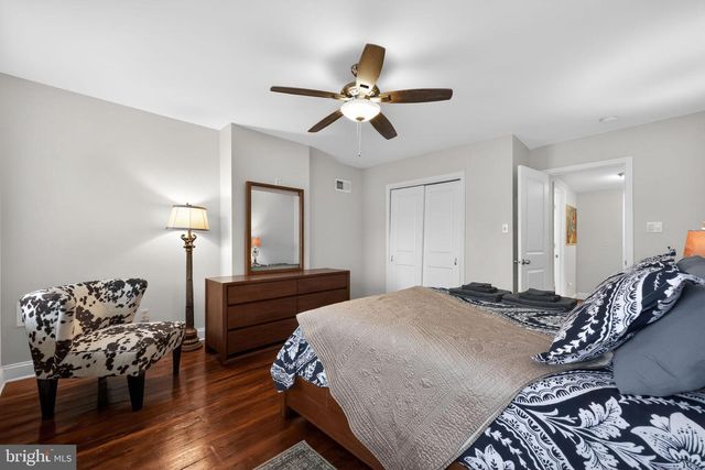 3952 MELON ST, Philadelphia, PA 19104
