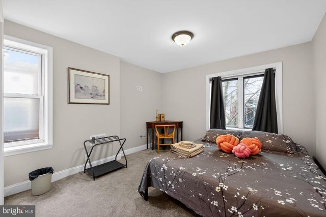 3952 MELON ST, Philadelphia, PA 19104