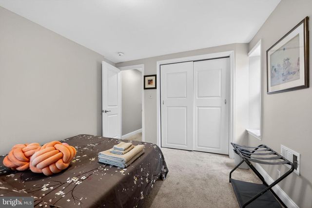 3952 MELON ST, Philadelphia, PA 19104