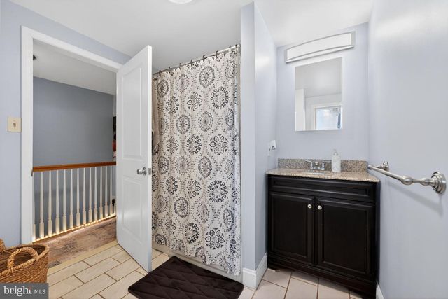 3952 MELON ST, Philadelphia, PA 19104