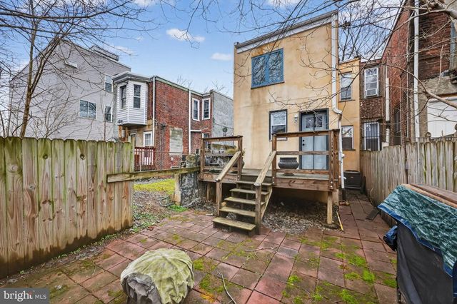 3952 MELON ST, Philadelphia, PA 19104