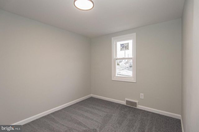 653 SPRUCE ST, Bristol, PA 19007