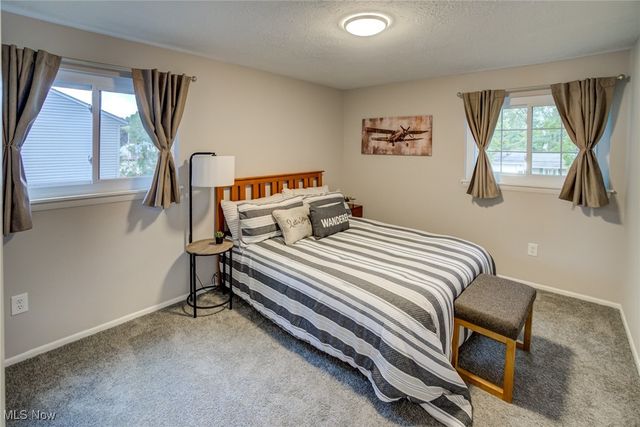 38109 Poplar Drive, Willoughby, OH 44094