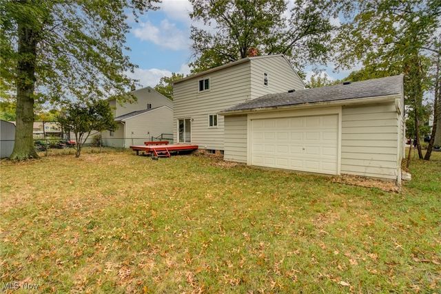 38109 Poplar Drive, Willoughby, OH 44094