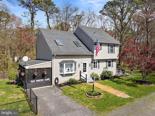 50 LIGHTHOUSE DR, Waretown, NJ 08758
