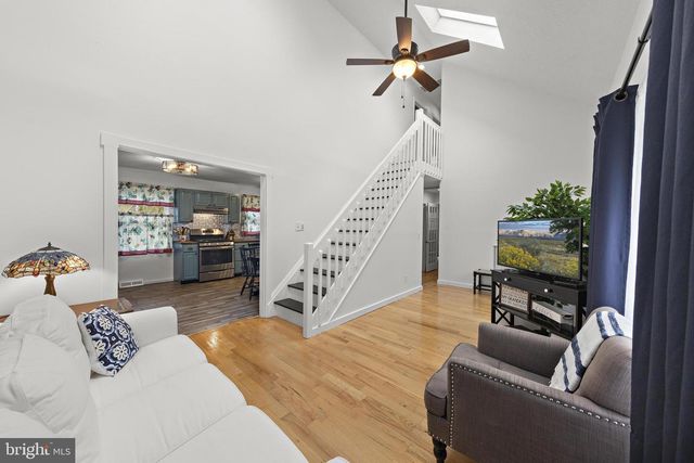 50 LIGHTHOUSE DR, Waretown, NJ 08758