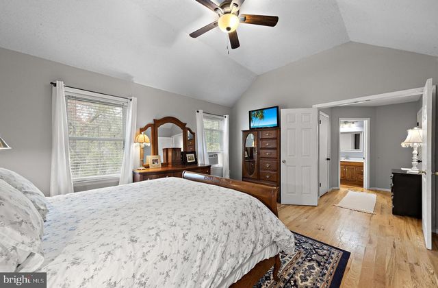 50 LIGHTHOUSE DR, Waretown, NJ 08758