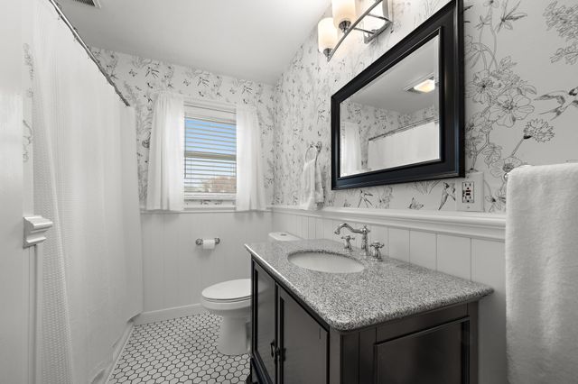 50 LIGHTHOUSE DR, Waretown, NJ 08758